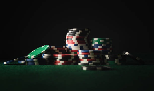Mobile live dealer table and account tools layout